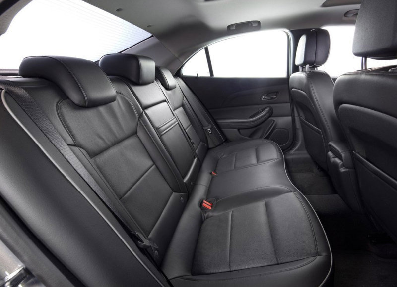 Chevrolet Malibu devītās paaudzes sedana apskats