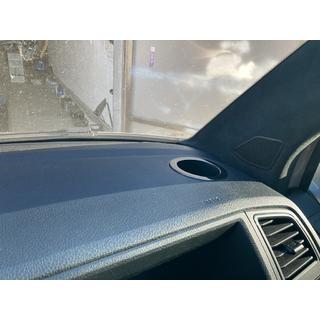 Glāžu turētāja apdare (2 gab., melns hroms) Volkswagen T6 2015–2024 foto 2