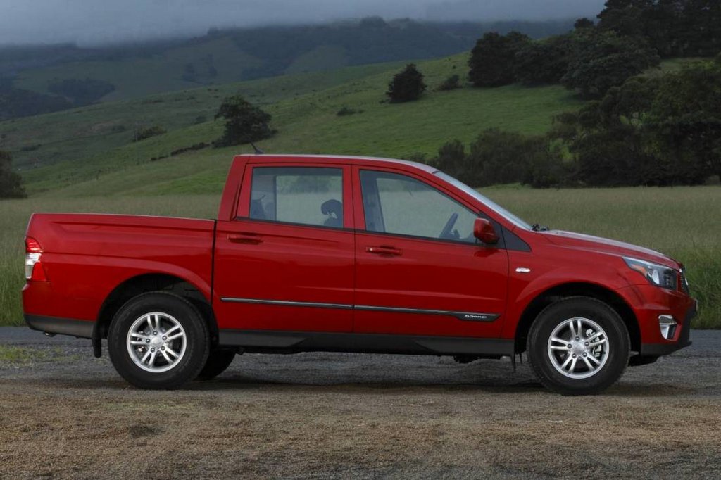Ssangyong Actyon Sports pikapa apskats