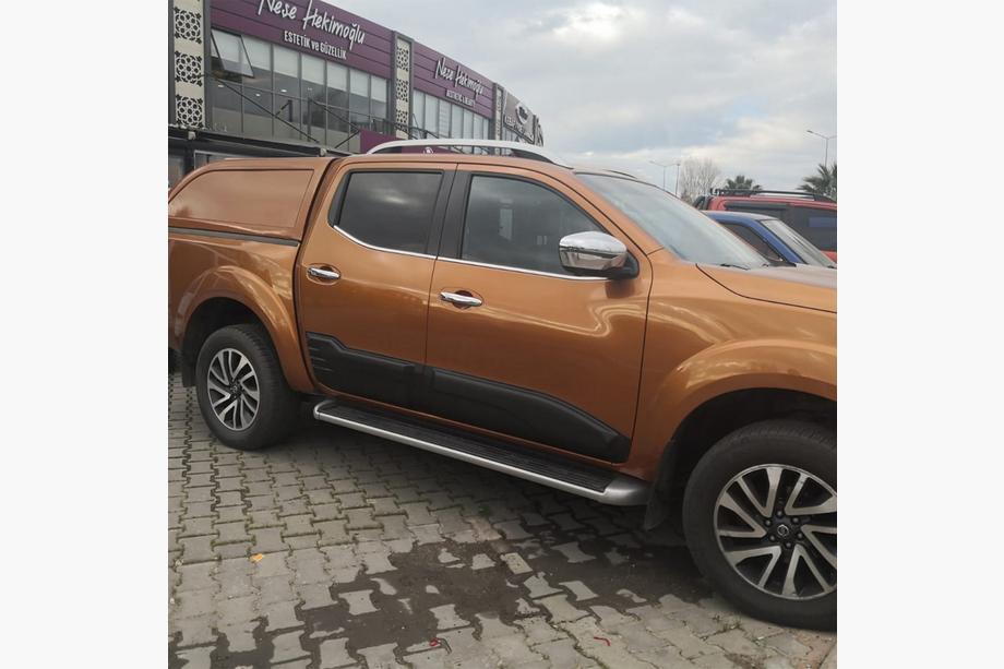Mercedes X class 2017–2020 Durvju moldingi (4 gab., ABS) Image