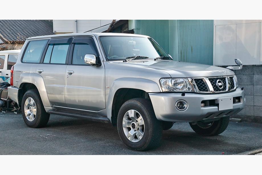 Nissan Patrol Y61 1997–2011 Safari bodykit komplekts Image