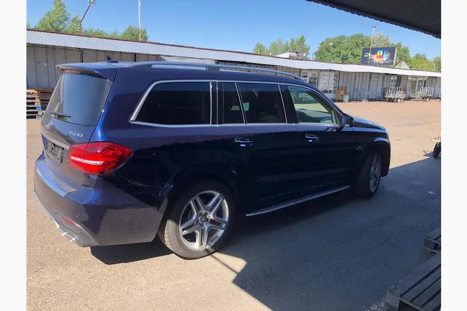 Mercedes GL/GLS klase X166 2012–2019 AMG V1 virsbūves bodykit komplekts ar pilnu buferi (GLS63) Foto 5