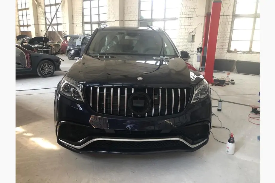 Mercedes GL/GLS klase X166 2012–2019 AMG V1 virsbūves bodykit komplekts ar pilnu buferi (GLS63) Foto 7