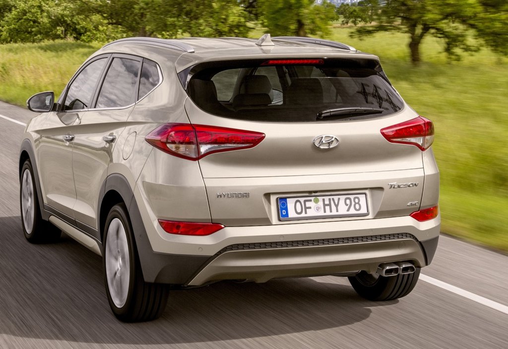 Trešās paaudzes krosovera Hyundai Tucson apskats