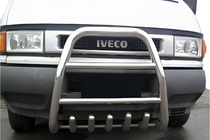Iveco Daily 1999–2006 Bufera aizsargstienis QT007 foto 1