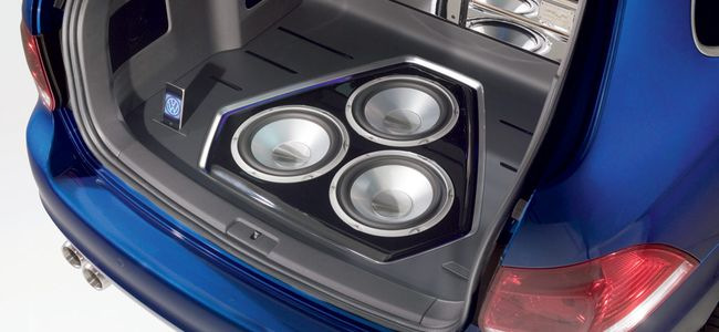 Automašīnu audio sistēmu uzstādīšana