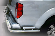 Nissan Navara 2006–2015 Aizmugurējā aizsargstieņa AK003-Special (nerūsējošais tērauds) foto 1