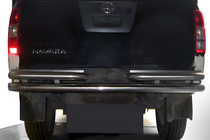 Nissan Navara 2006–2015 Aizmugurējais aizsargstienis AK005-3 (nerūsējošais tērauds) foto 1
