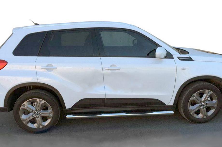 Suzuki Vitara 2015– Sānu aizsargcaurules (2 gab., nerūsējošais tērauds) Image