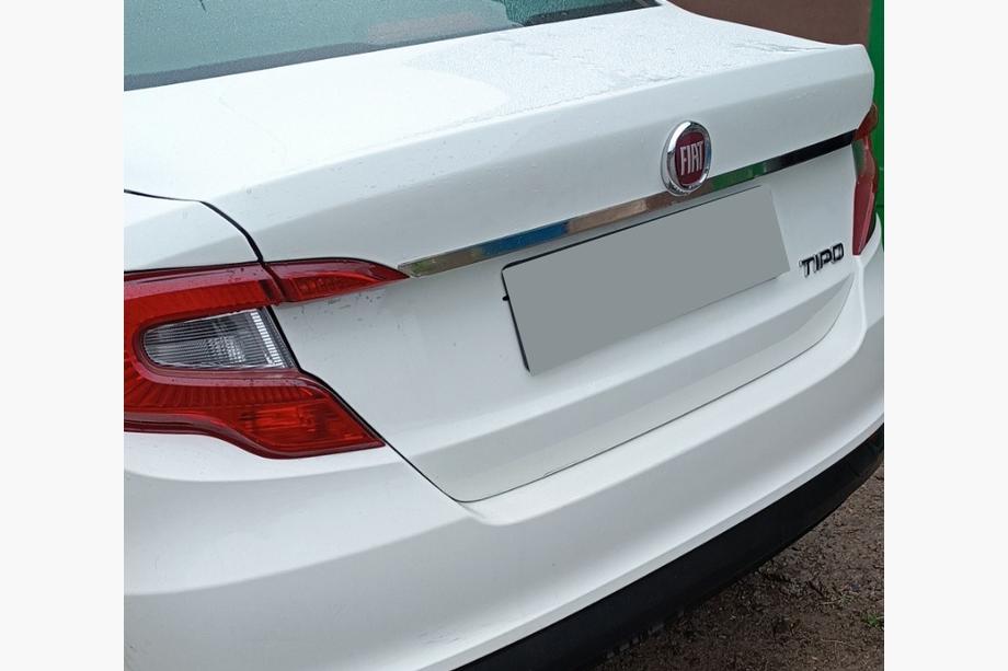 Fiat Tipo 2016– Hroma līste virs numura zīmes (nerūsējošais tērauds) HB (hroms) Image