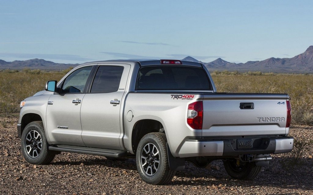 Toyota Tundra pikapa apskats