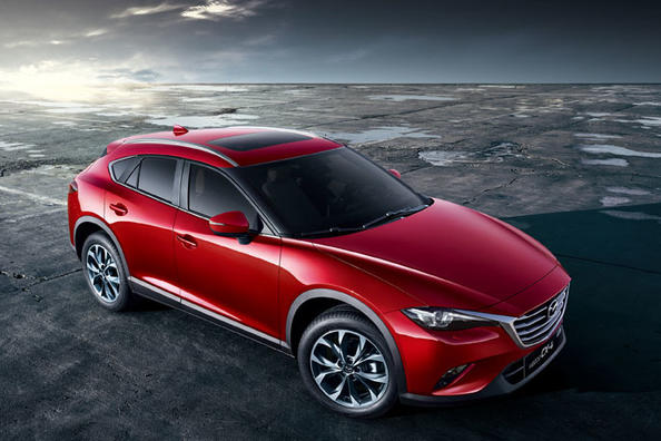 Kompakts krosovera Mazda CX-4