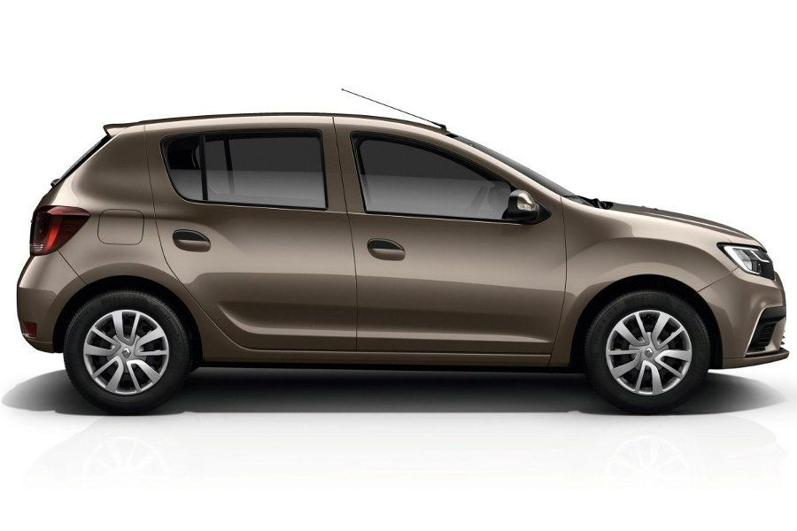 Renault Sandero hečbeka apskats
