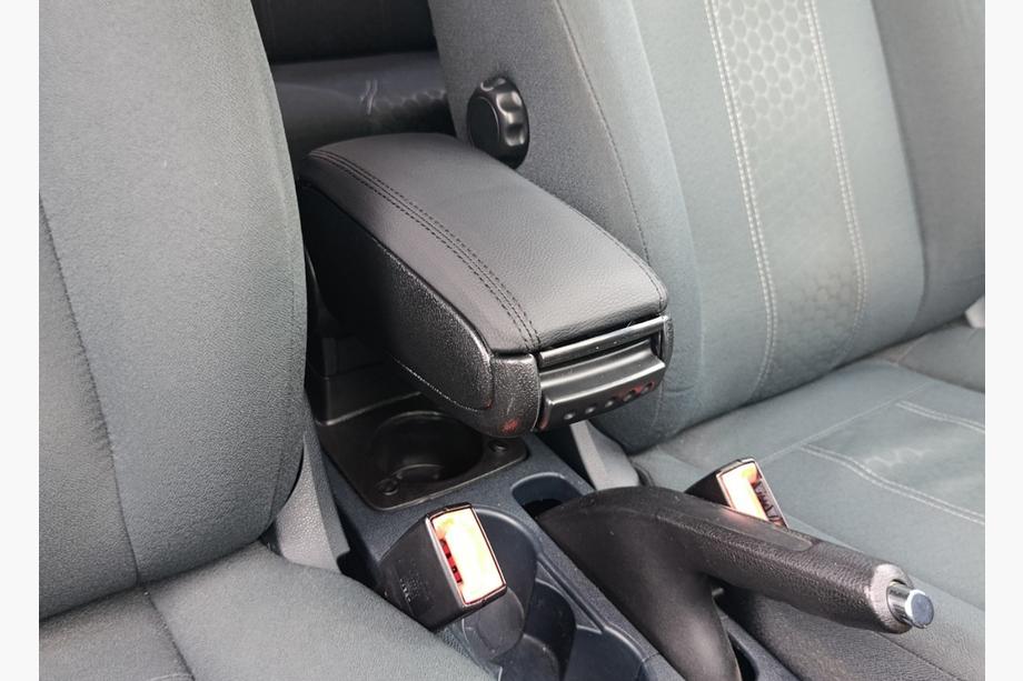 Ford Fiesta 2008–2017 Elkoņbalsts Image
