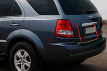 Kia Sorento I BL 2002–2009 Bagāžnieka malas uzlika (nerūsējošā tērauda) foto 1