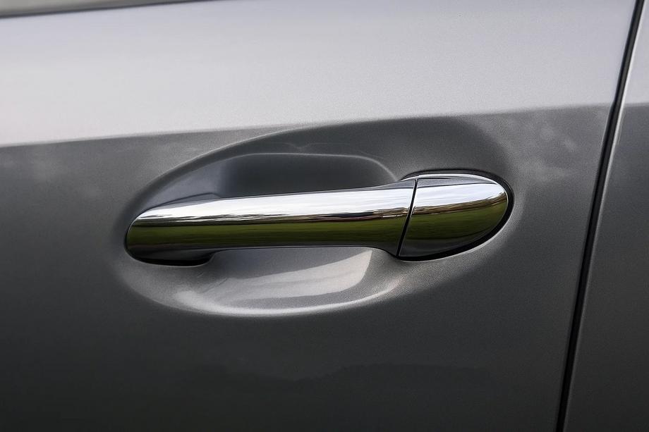 Mercedes ML W164 2005–2011 Durvju rokturu uzlikas (4 gab., nerūsējošais tērauds) Image