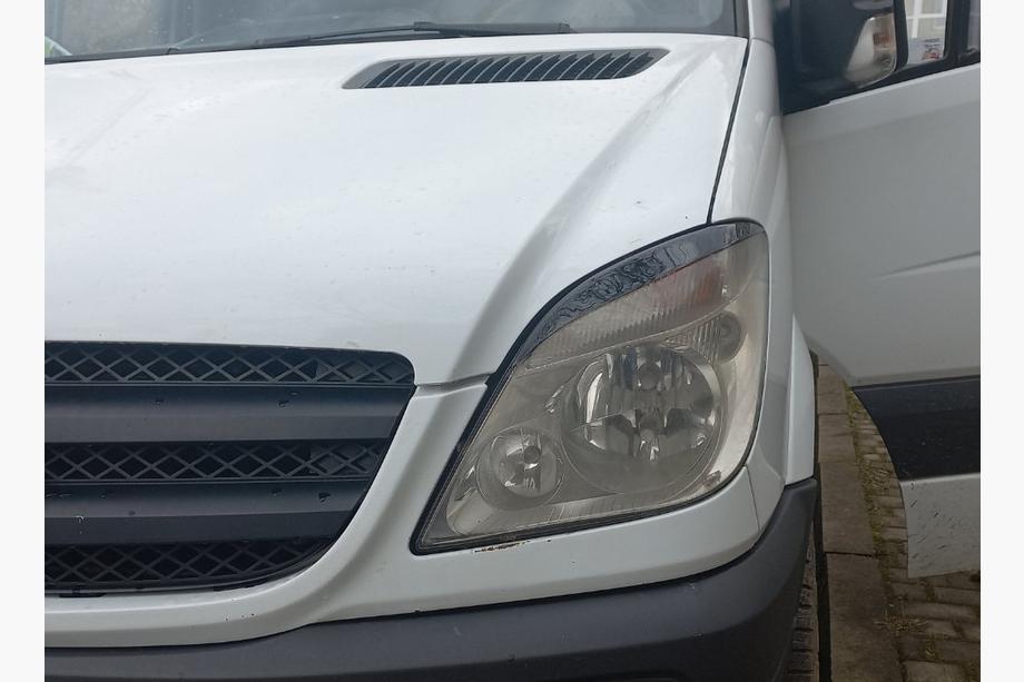 Mercedes Sprinter W906 2006–2018 Taisnas lukturu uzacis (melnas, ABS, 2006-2013) Matēts melns Foto 3