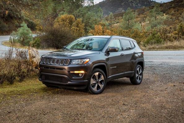 Jeep Compass krosovera otrā paaudze