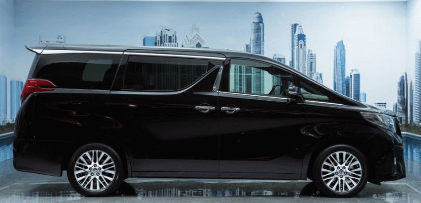 Luksusa minivens Toyota Alphard trešā paaudze