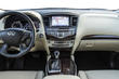 Premium klases krosovera Infiniti QX60 foto 4