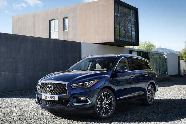 Premium klases krosovera Infiniti QX60