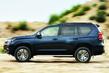 Atjauninātais apvidus auto Toyota Land Cruiser Prado foto 6