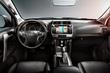 Atjauninātais apvidus auto Toyota Land Cruiser Prado foto 4