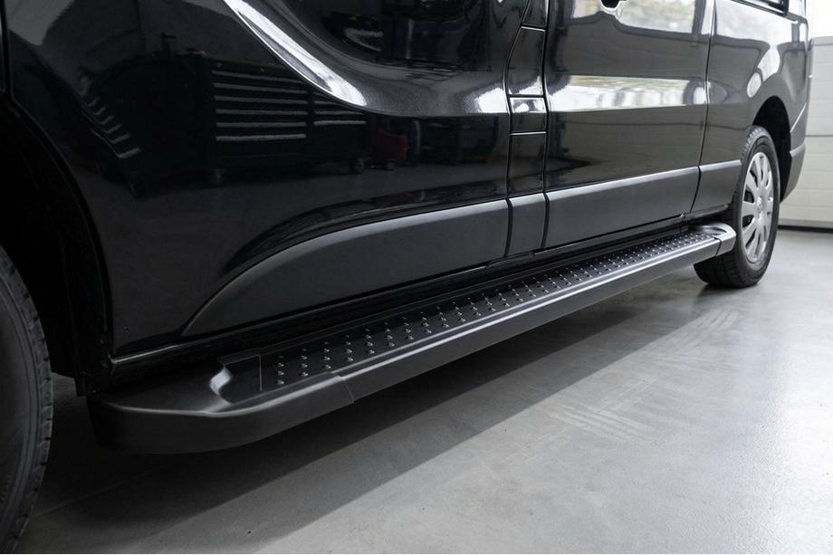 Nissan NV300/Primastar 2016– Sānu pakāpieni Allmond Black (2 gab., alumīnijs) Image