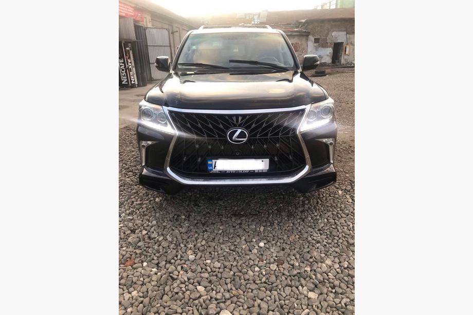Lexus LX570/450d 2008–2022 Priekšējais bamperis 2008-2015 facelift stilā (krāsošanai) Melns Foto 8