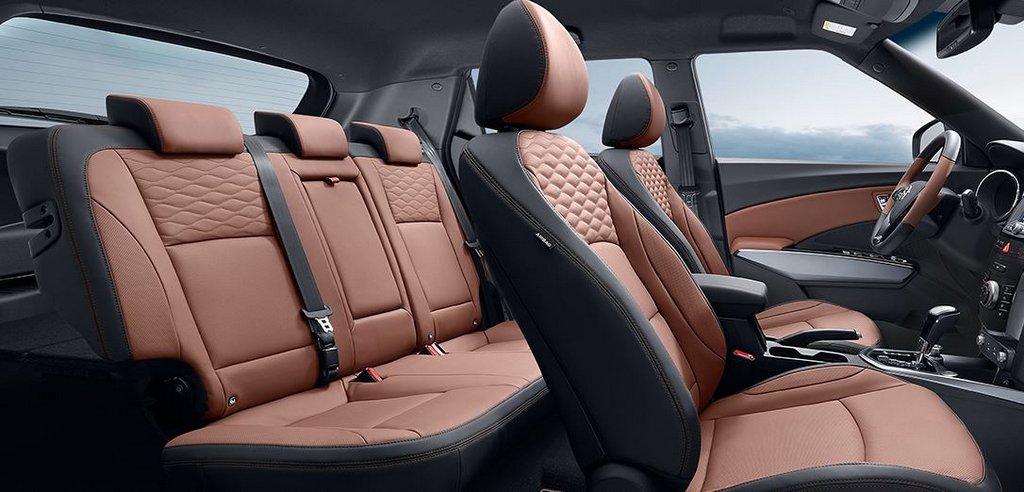 Kompakts krosovers SsangYong Tivoli