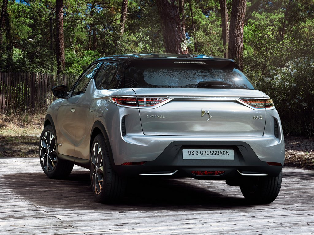 Jauns premium klases krosovers DS 3 Crossback
