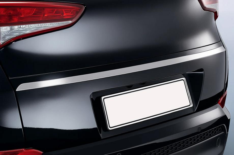 Hyundai Tucson TL 2016–2021 Līste virs numura zīmes (2015—2018, augšējā, šaurā, nerūsējošā tērauda) Carmos - turku teras Image