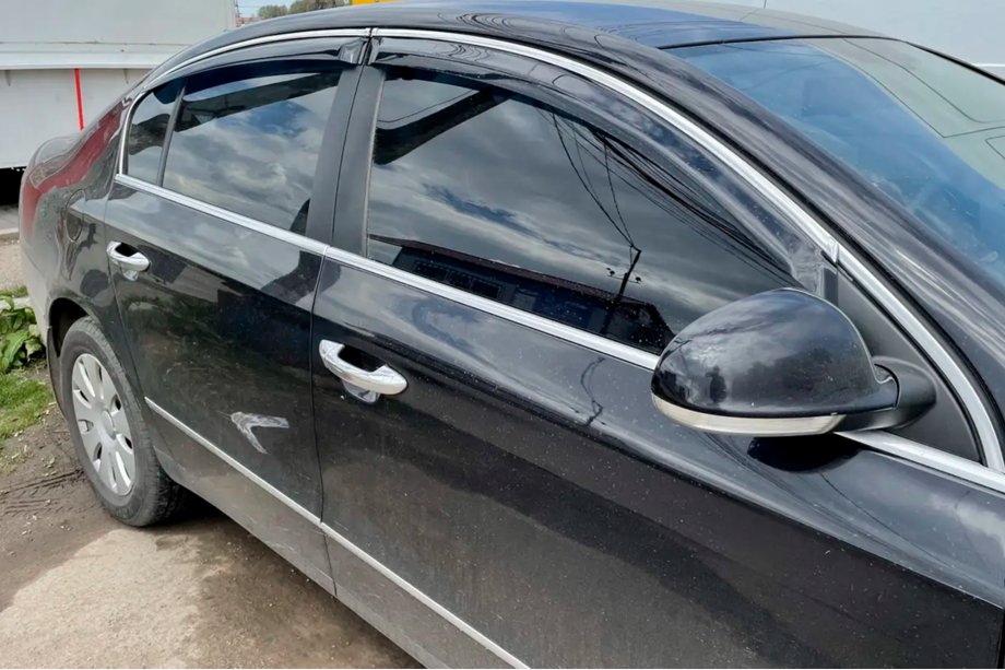 Volkswagen Passat B7 2012–2015 Logu vēja deflektori ar hromētu līsti SD (4 gab., EU, HIC) Image