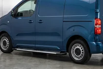 Citroen Jumpy/Dispatch 2017– Sānu sliekšņi Line (2 gab., alumīnijs) foto 1