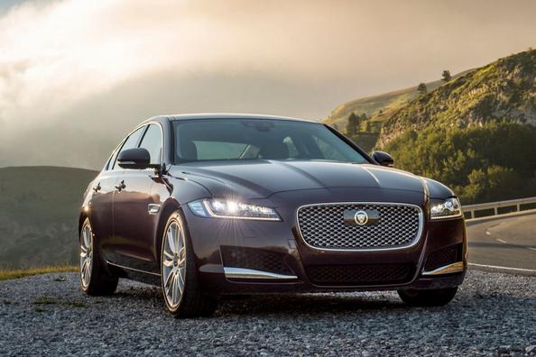 Premium sedans Jaguar XF otrās paaudzes