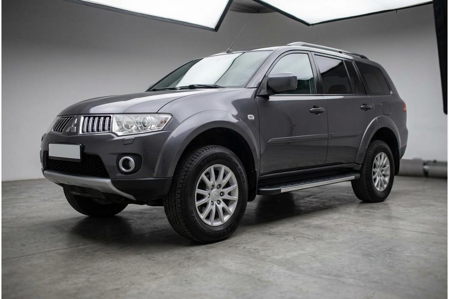 Mitsubishi Pajero Sport 2008–2015 Sānu pakāpieni Duru (2 gab., alumīnijs) Image