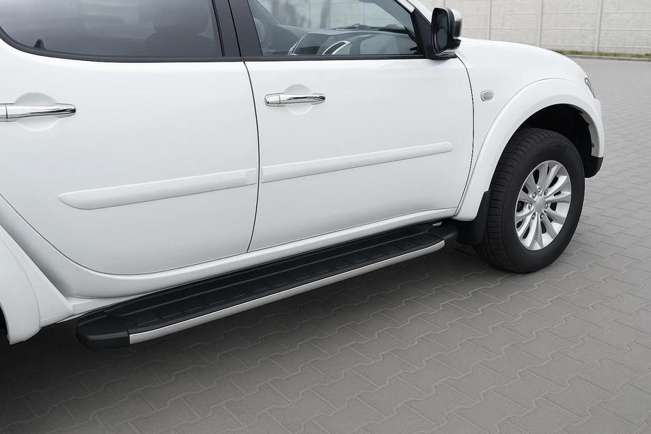 Mitsubishi Pajero Sport 2008–2015 Sānu pakāpieni Fullmond (2 gab., alumīnijs) Image