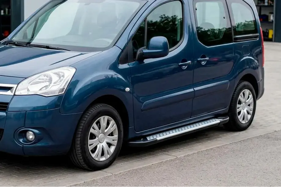 Peugeot Partner Tepee 2008–2018 Sānu pakāpieni Allmond Grey (2 gab., alumīnija) Image