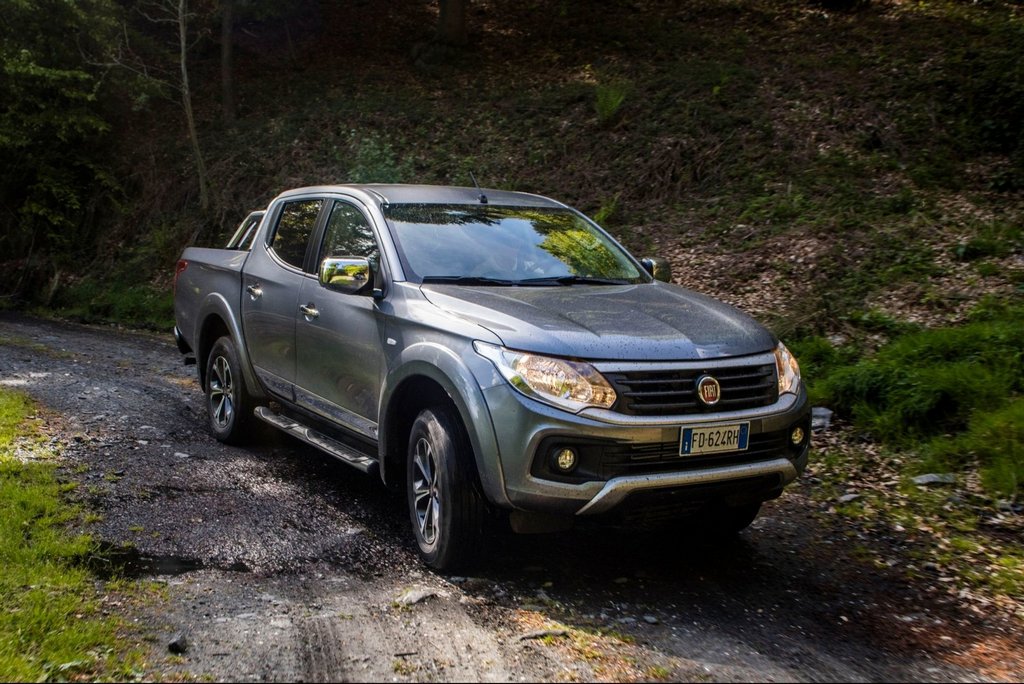 Vidēja izmēra pikapa Fiat Fullback apskats