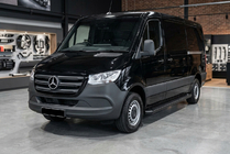 Mercedes Sprinter W907/W910 2018– Sānu pakāpieni Allmond Black (2 gab., alumīnijs) Vidējā riteņu bāze – aizmugures piedziņa foto 1