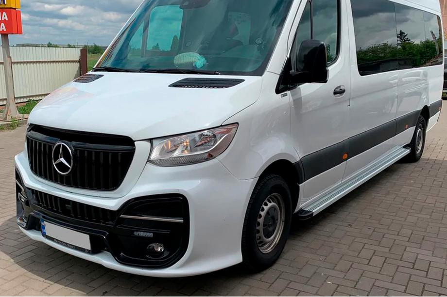 Mercedes Sprinter W907/W910 2018– Sānu sliekšņi Maya V2 (2 gab., alumīnijs) Vidējā riteņu bāze – priekšpiedziņa Foto 2