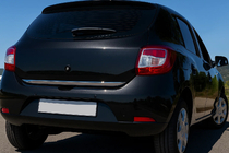 Dacia Sandero 2013–2020 Bagāžnieka malas uzlika (nerūsējošais tērauds) foto 1