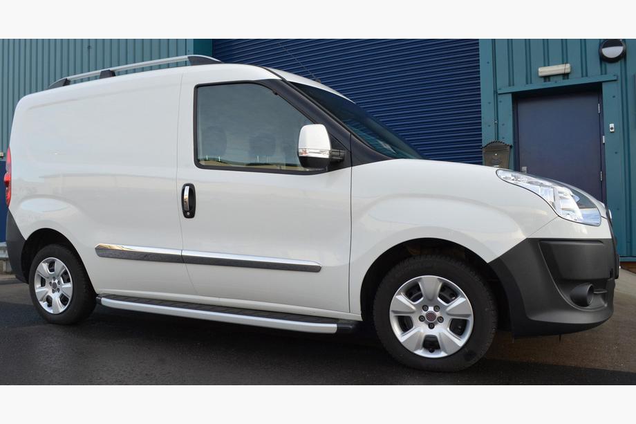 Opel Combo 2012–2018 Durvju moldingu komplekts (4 gab., nerūsējošais tērauds) OmsaLine – itāļu nerūsējošais tērauds Image