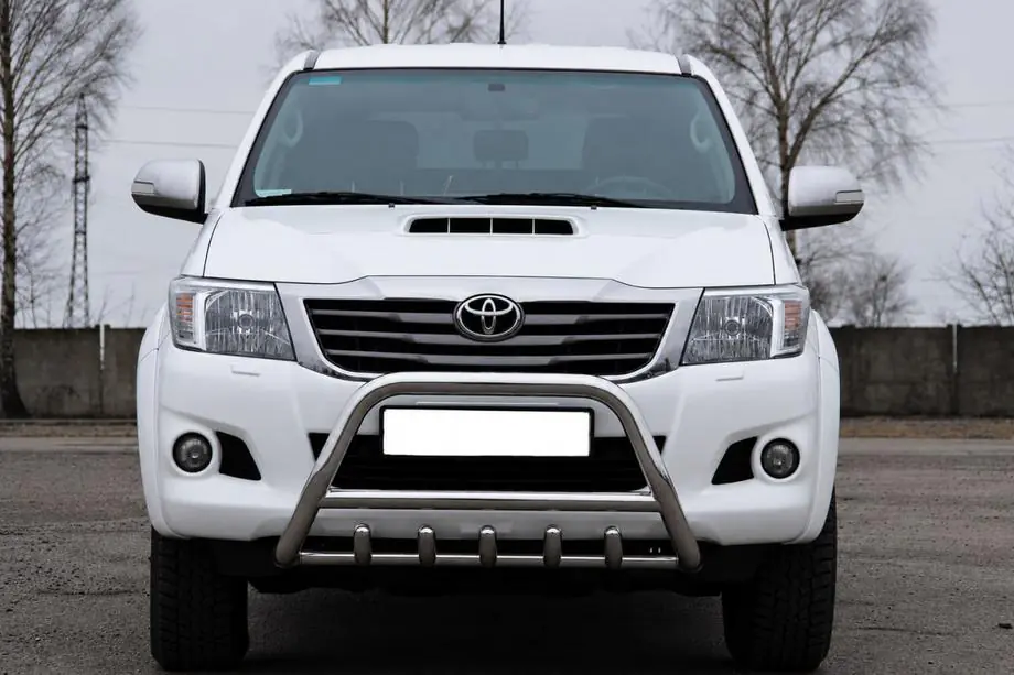 Toyota Hilux 2006–2015 Priekšējais bullbar WT003 (nerūsējošais tērauds) Image