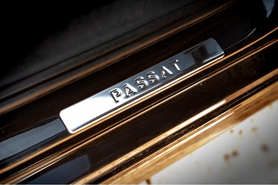 Volkswagen Passat B7 2012–2015 OmsaLine tipa 1 sliekšņu uzlikas (4 gab., nerūsējošais tērauds) Foto 4