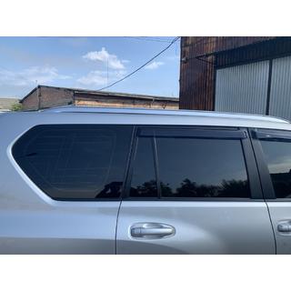 Jumta reliņi Lexus dizainā (2 gab., pelēki) Toyota Land Cruiser Prado 150 2009–2023 foto 4