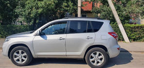 Toyota Rav 4 2006–2013 Jumta reliņi Skyport (melni) foto 3