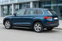 Skoda Kodiaq 2016–2023 Sānu pakāpieni RedLine V1 (2 gab., alumīnijs) foto 1