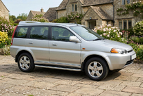Honda HR-V 1998–2006 Sānu pakāpieni Tayga Grey (2 gab., alumīnijs) foto 1