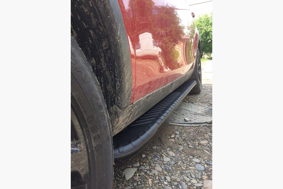 Land Rover Discovery Sport 2014– Sānu sliekšņi Bosphore Black (2 gab., alumīnijs) 2019+ Foto 6
